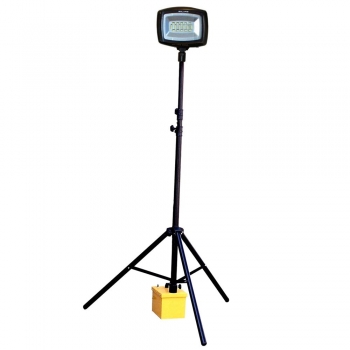 SOLARIS MEGASTAR 24 Ah lub 38 Ah akumulatorowa najaśnica LED 20 000 lumenów